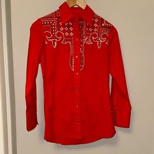 Vintage Wrangler Women's Red Western Button-Up Shirt